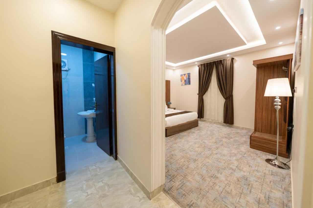 القصر للاجنحة الفندقية الإسكان Hotel Khamis Mushait
